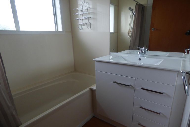 Photo of property in 37 Milan Road, Papatoetoe, Auckland, 2025