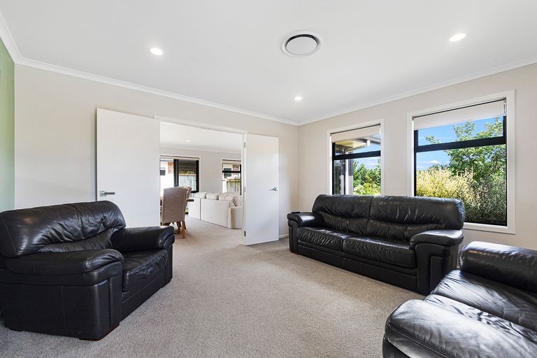 Photo of property in 48 Alpers Ridge, Leamington, Cambridge, 3432