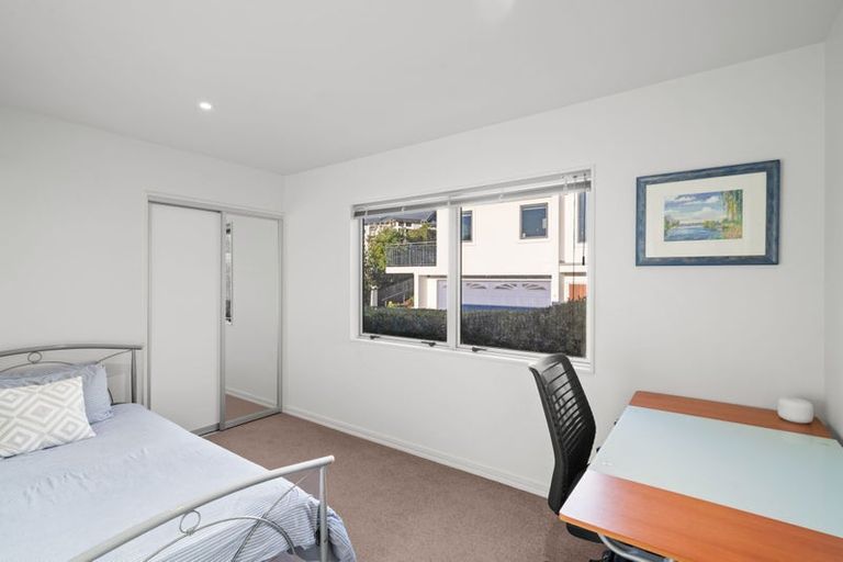 Photo of property in 12 Lady Polson Lane, Cashmere, Christchurch, 8022