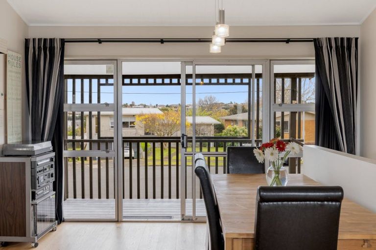 Photo of property in 22 Grosmont Terrace, Brookfield, Tauranga, 3110