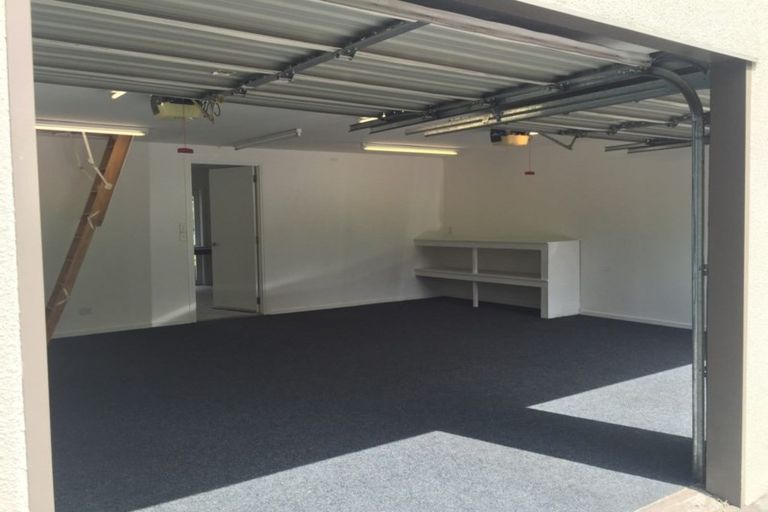 Photo of property in 11 Mcchesney Road, Arthurs Point, Queenstown, 9371