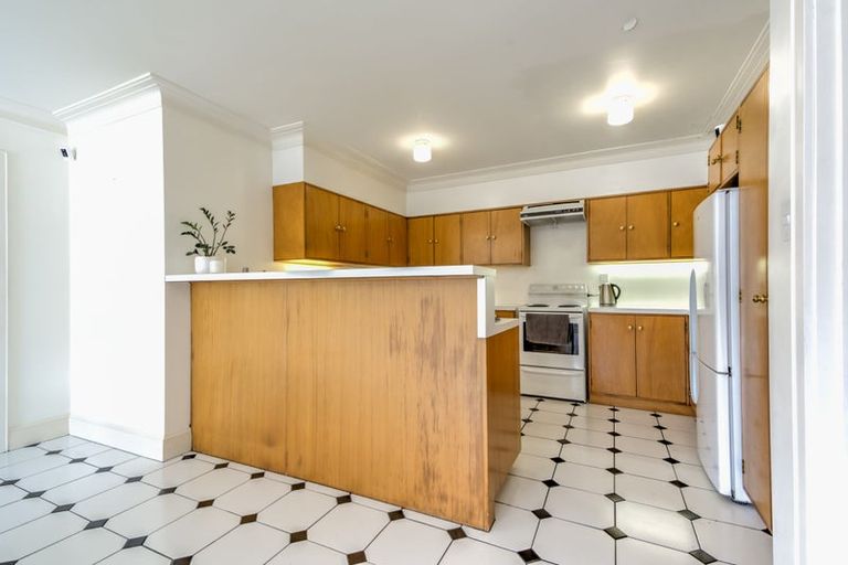 Photo of property in 145a Clarence Street, Hamilton Lake, Hamilton, 3204