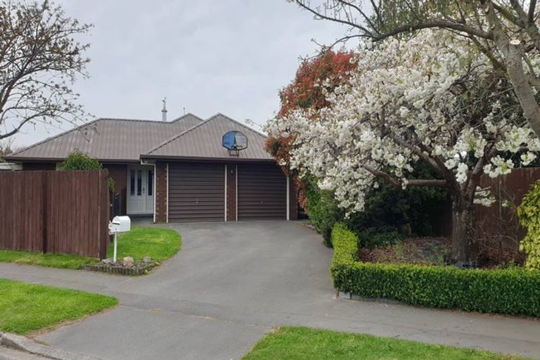 Photo of property in 4 Arkwright Place, Halswell, Christchurch, 8025