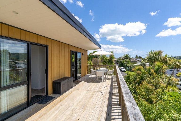 Photo of property in 37 Long Street, Raglan, 3225