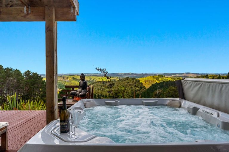 Photo of property in 663 Bickerstaffe Road, Maungaturoto, 0587