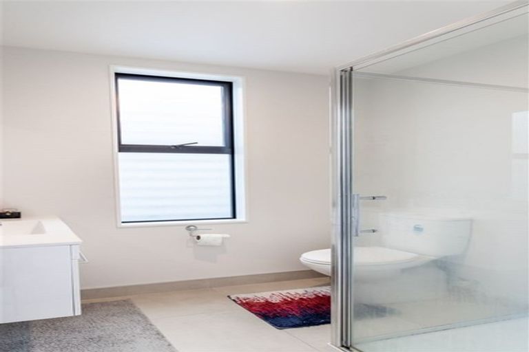 Photo of property in 7 Battalion Drive, Papakura, 2110