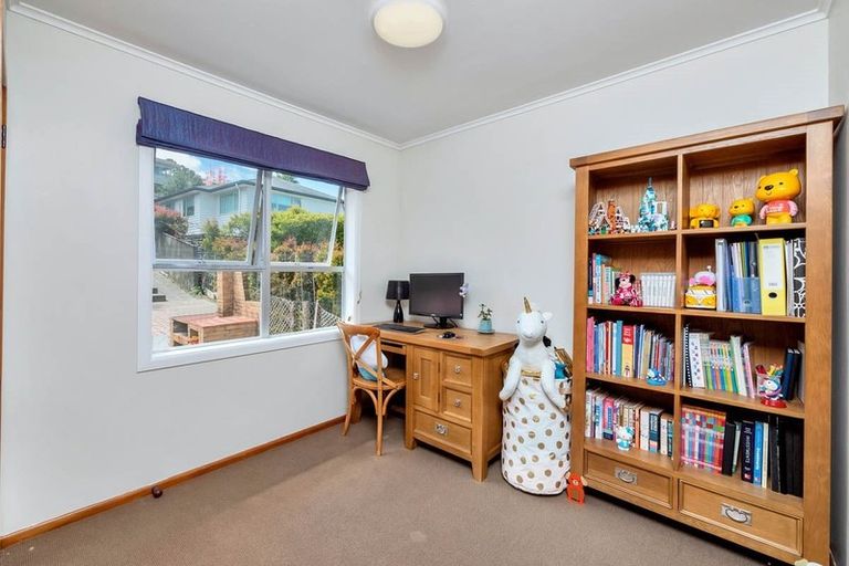 Photo of property in 111 Monarch Avenue, Hillcrest, Auckland, 0627