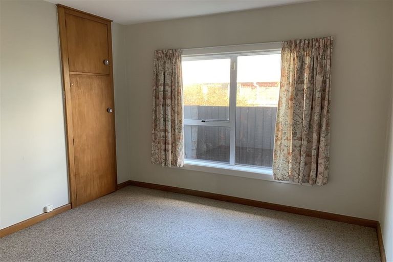 Photo of property in 8 Brent Place, Papanui, Christchurch, 8053