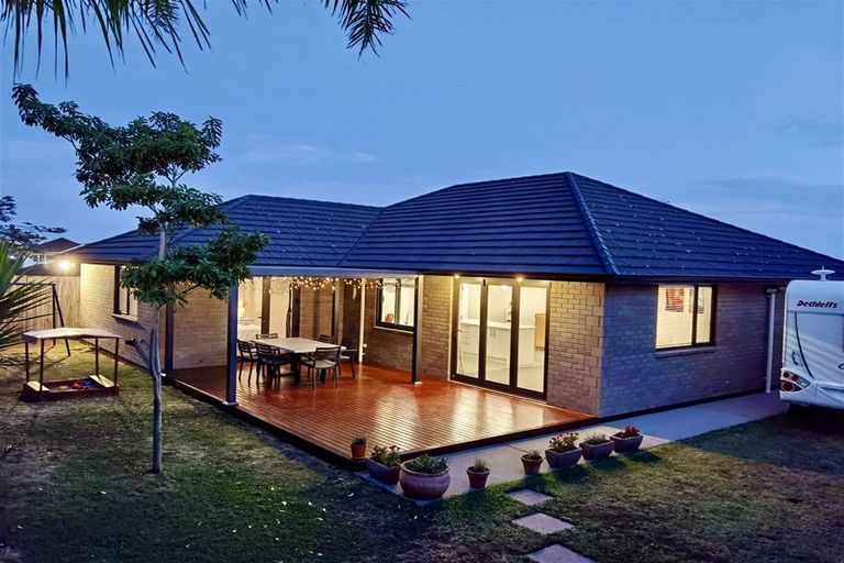 Photo of property in 85 Beatty Road, Pukekohe, 2120