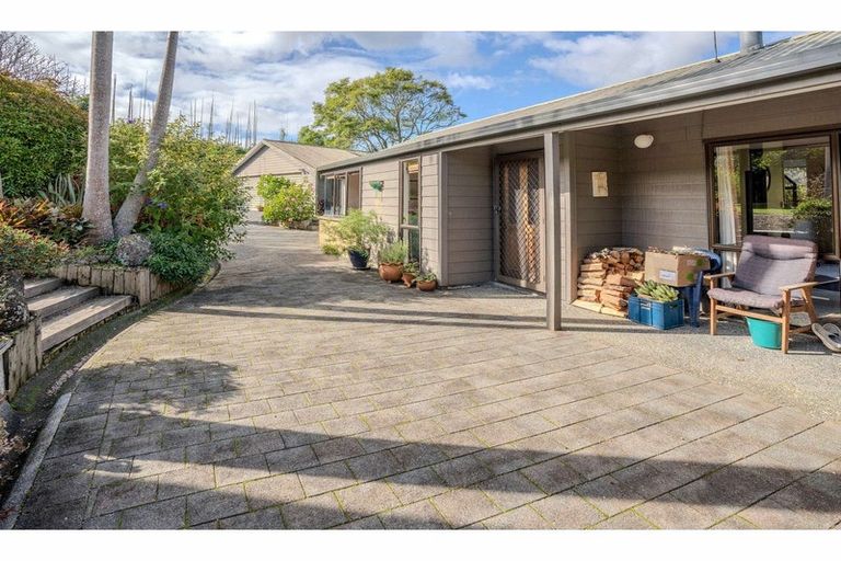 Photo of property in 11 Kendall Road, Kerikeri, 0230