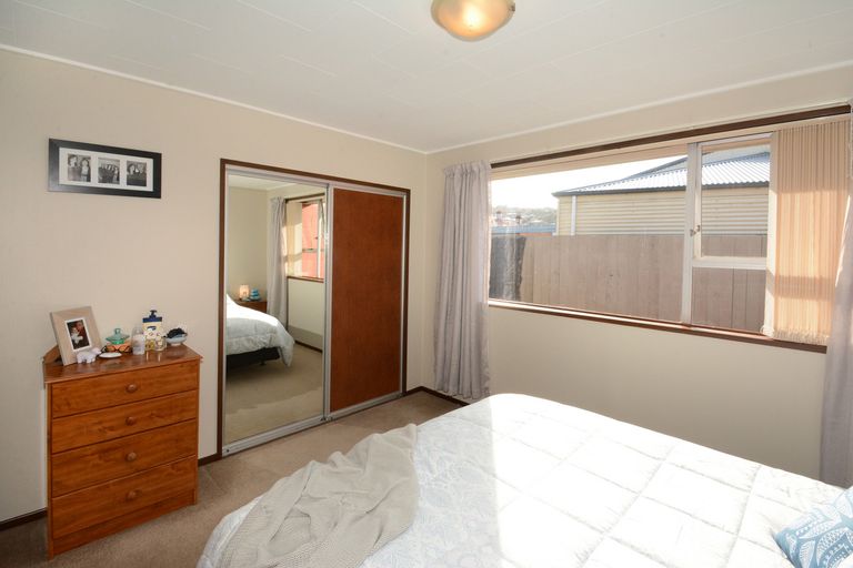 Photo of property in 14g Wesley Street, South Dunedin, Dunedin, 9012