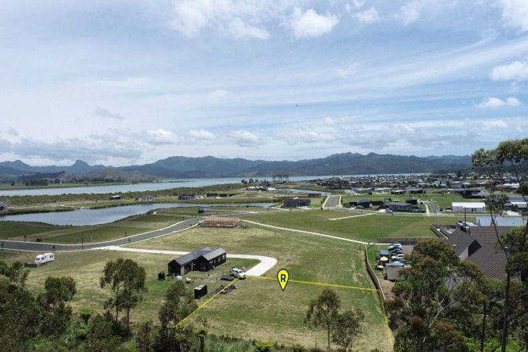 Photo of property in 106 Karearea Way, Matarangi, 3592