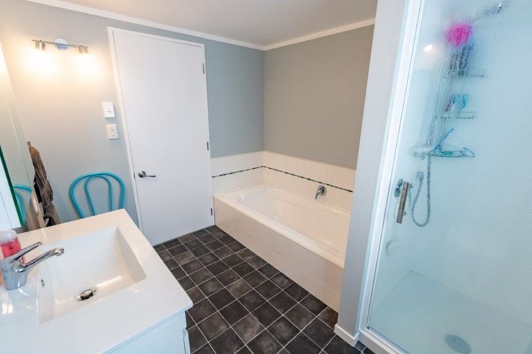 Photo of property in 13 Walton Road, Paraparaumu Beach, Paraparaumu, 5032