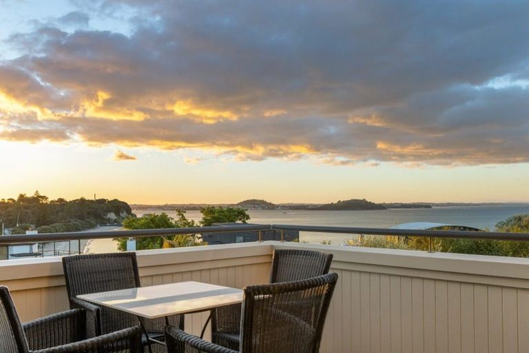 Photo of property in 16 Selwyn Avenue, Mission Bay, Auckland, 1071