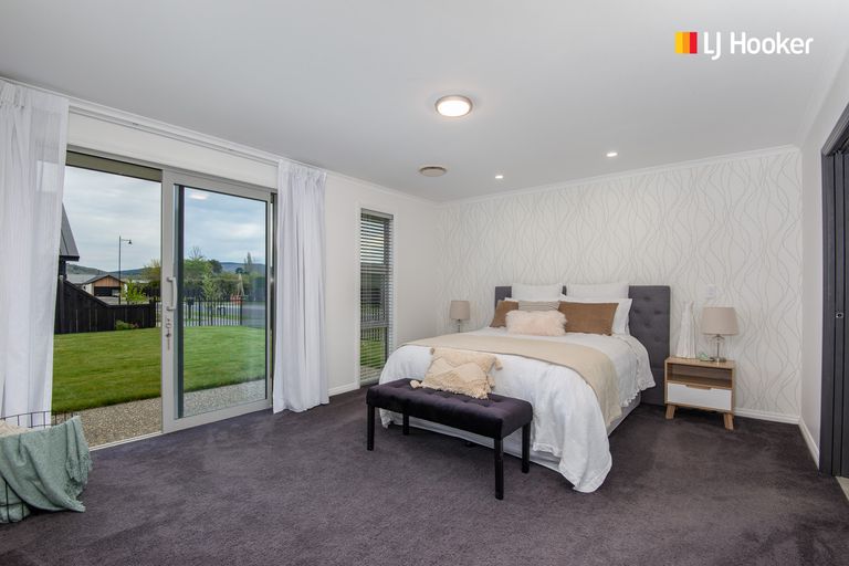 Photo of property in 8 Kinloch Place, Mosgiel, 9024