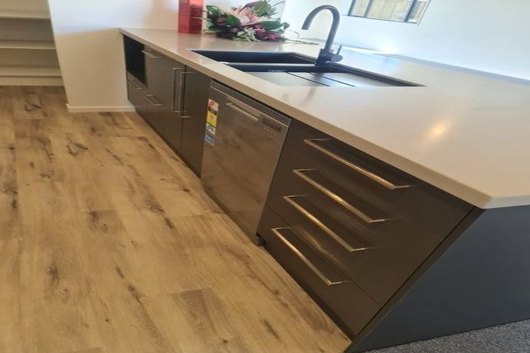 Photo of property in 27 Quinn Crescent, Woodend, 7610