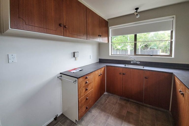 Photo of property in 1/19 Wakelin Place, Redwood, Christchurch, 8051