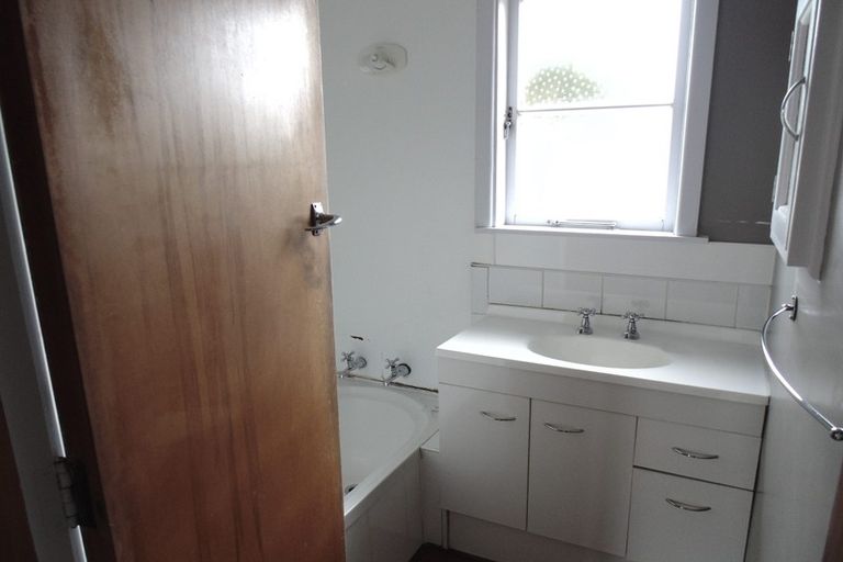 Photo of property in 20 Churchill Avenue, Feilding, 4702