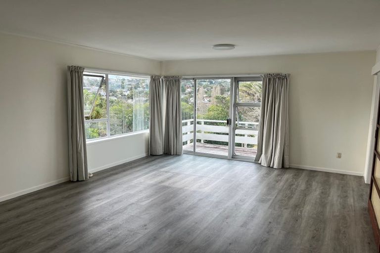 Photo of property in 23 Stapleford Crescent, Browns Bay, Auckland, 0630