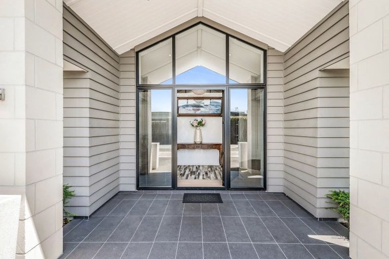 Photo of property in 1 Brinsworth Avenue, West Melton, 7618