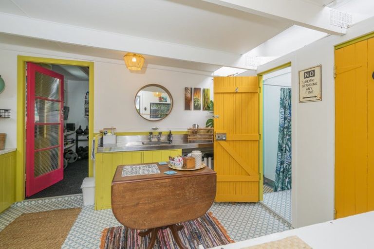 Photo of property in 9 Kenneth Avenue, Whitianga, 3510