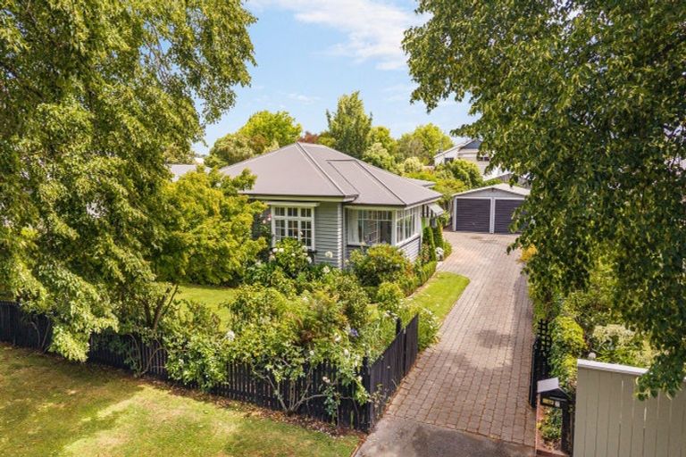 Photo of property in 37 Gosset Street, St Albans, Christchurch, 8014
