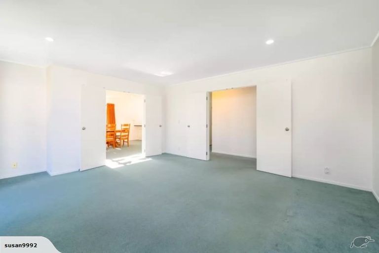 Photo of property in 2/115 Kilkenny Drive, Dannemora, Auckland, 2016