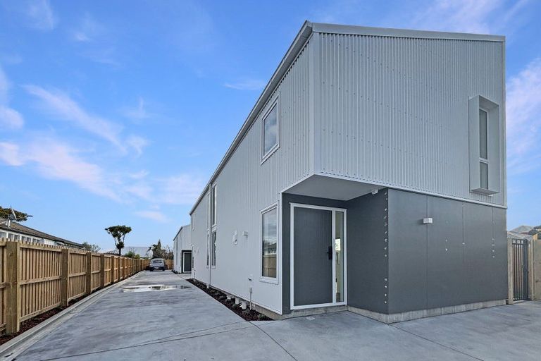 Photo of property in 1/37 Woodville Street, Edgeware, Christchurch, 8013