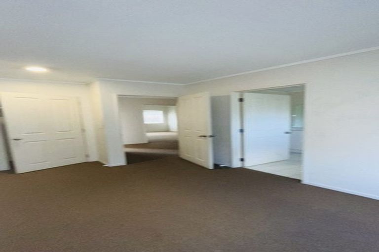 Photo of property in 26 Carlas Way, Ranui, Auckland, 0612