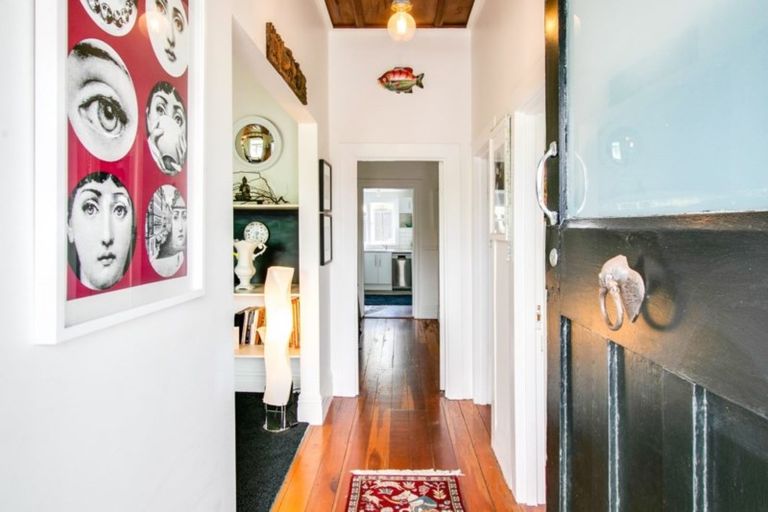 Photo of property in 70 Mcgrath Street, Napier South, Napier, 4110