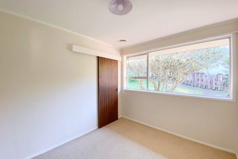 Photo of property in 1/12 Newstead Avenue, Browns Bay, Auckland, 0632