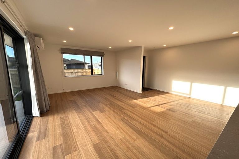 Photo of property in 2 Martin Harvey Street, Levin, 5510