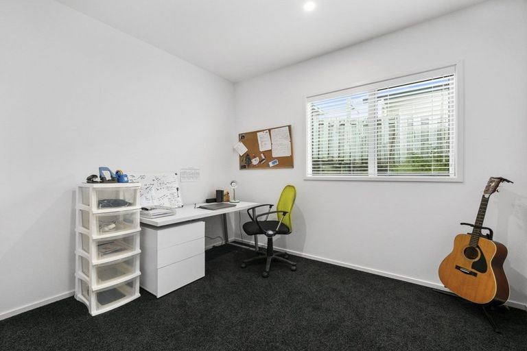 Photo of property in 72 Waikite Road, Welcome Bay, Tauranga, 3112