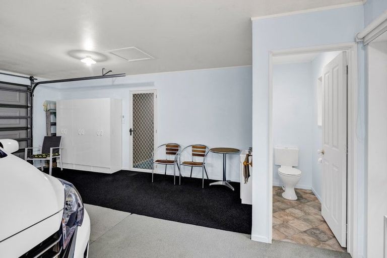 Photo of property in 148 Carrington Street, Lower Vogeltown, New Plymouth, 4310