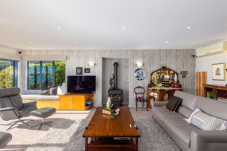 Photo of property in 141 Main Road, Redcliffs, Christchurch, 8081