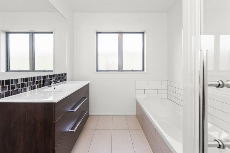 Photo of property in 7 Percy Berry Place, Havelock North, 4130