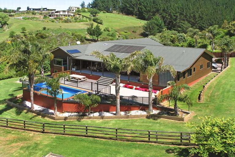 Photo of property in 31b Herbert Drive, Whangamata, 3620