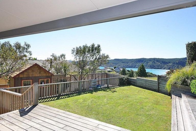 Photo of property in 130 Tirohanga Drive, Whangamata, 3620