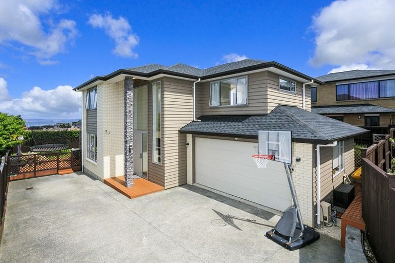 Photo of property in 81a Deep Creek Road, Waiake, Auckland, 0630