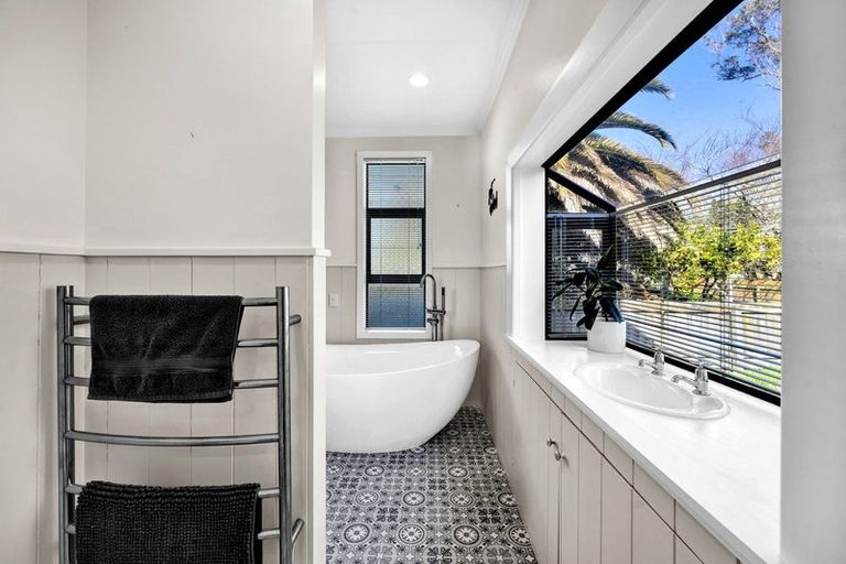 Photo of property in 30 Atkinson Street, Normanby, Hawera, 4614