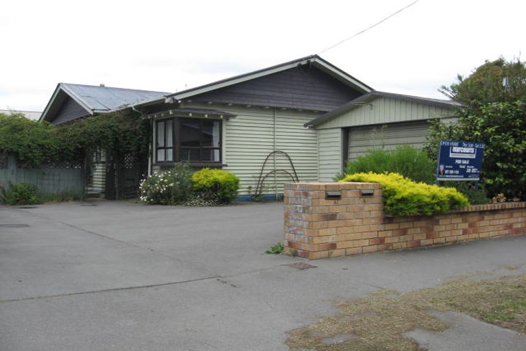Photo of property in 2/6 Ilam Road, Upper Riccarton, Christchurch, 8041