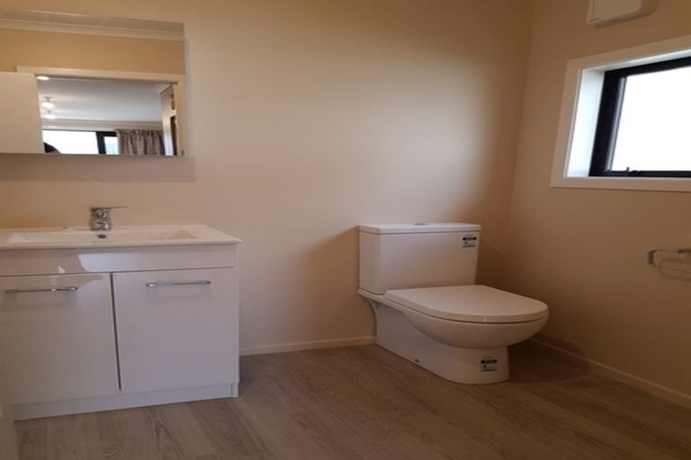 Photo of property in 3/24 Hori Street, Vogeltown, New Plymouth, 4310