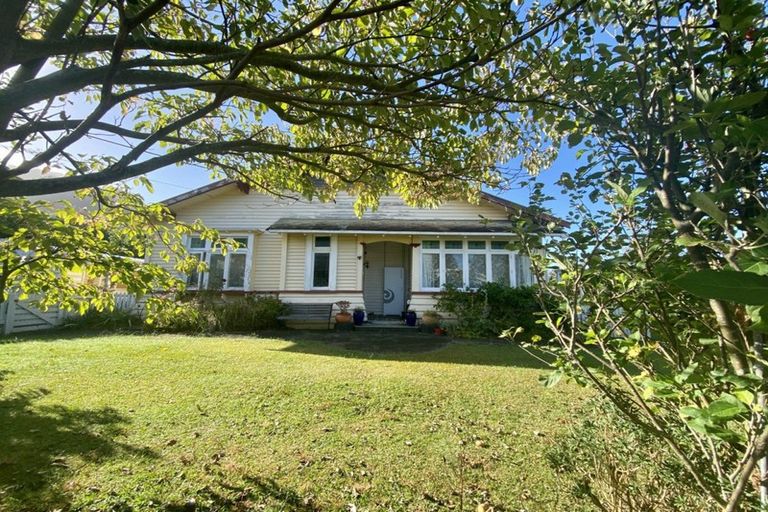 Photo of property in 35 Ema Street, Te Aroha, 3320