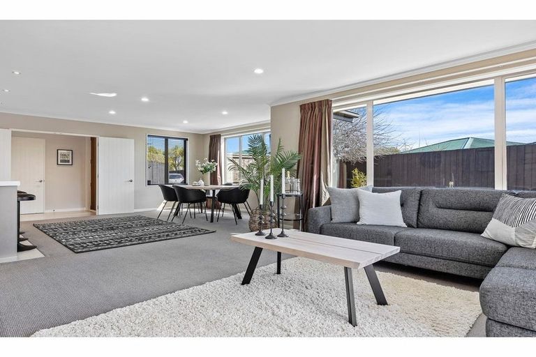 Photo of property in 42a Santa Rosa Avenue, Halswell, Christchurch, 8025