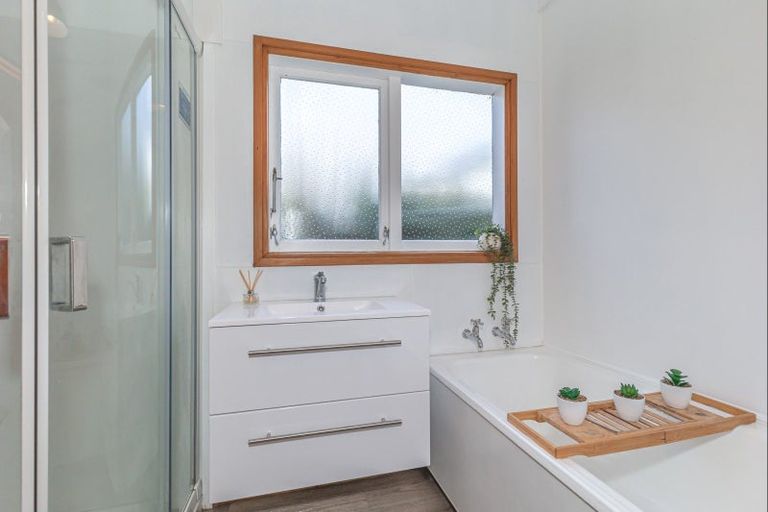 Photo of property in 20 Argyle Avenue, Levin, 5510