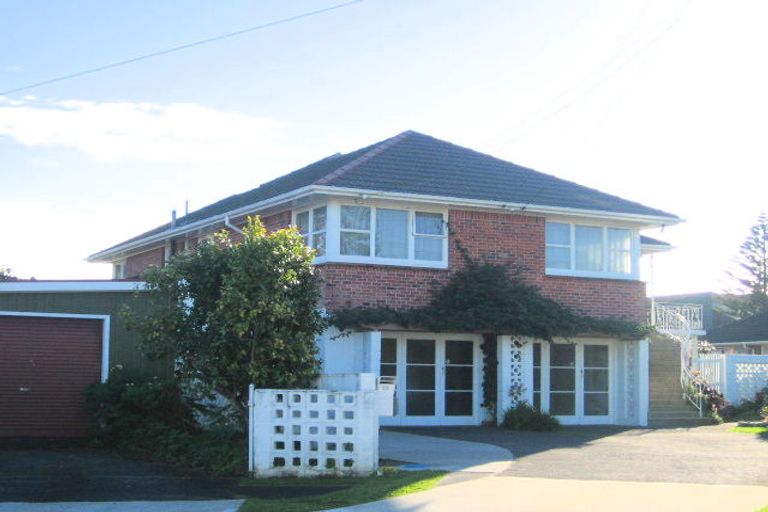 Photo of property in 22 Miles Avenue, Papatoetoe, Auckland, 2025