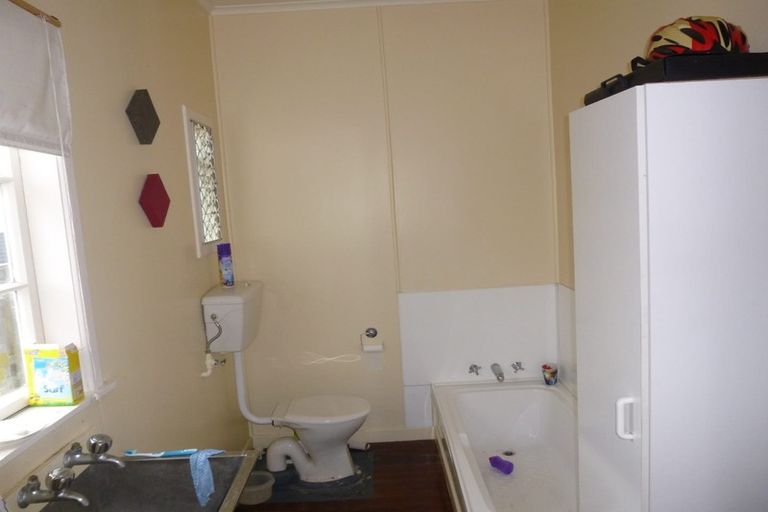 Photo of property in 214 Fox Street, Hamilton East, Hamilton, 3216