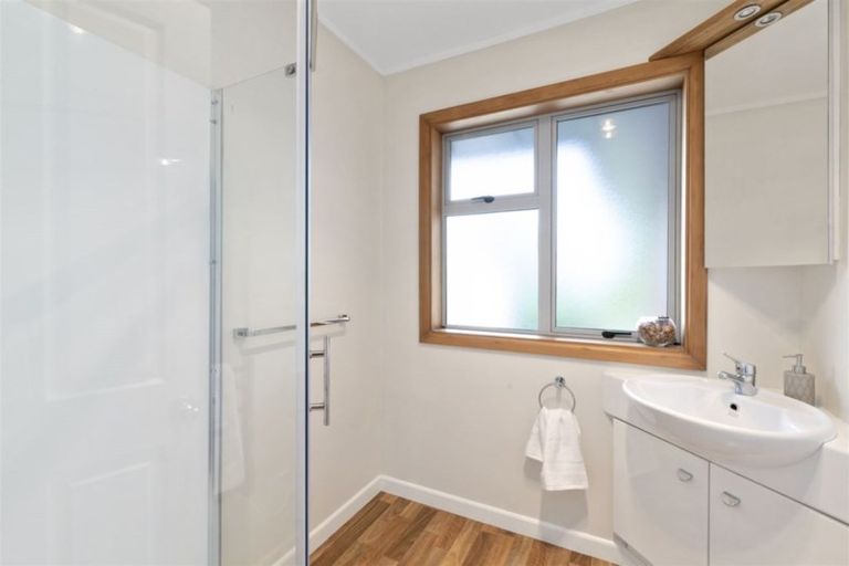 Photo of property in 12a Bannister Place, Ilam, Christchurch, 8053