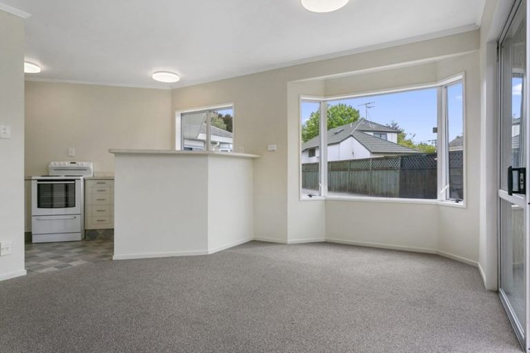 Photo of property in 122b Victoria Street, Cambridge, 3434