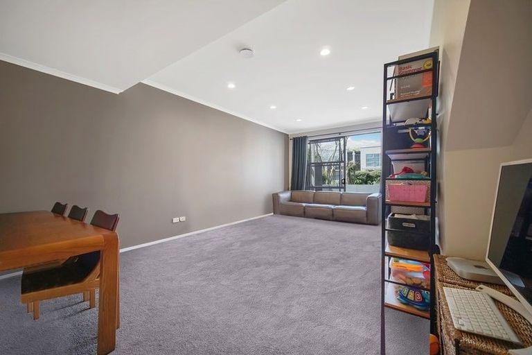 Photo of property in 12 Figaro Crescent, Takanini, 2112